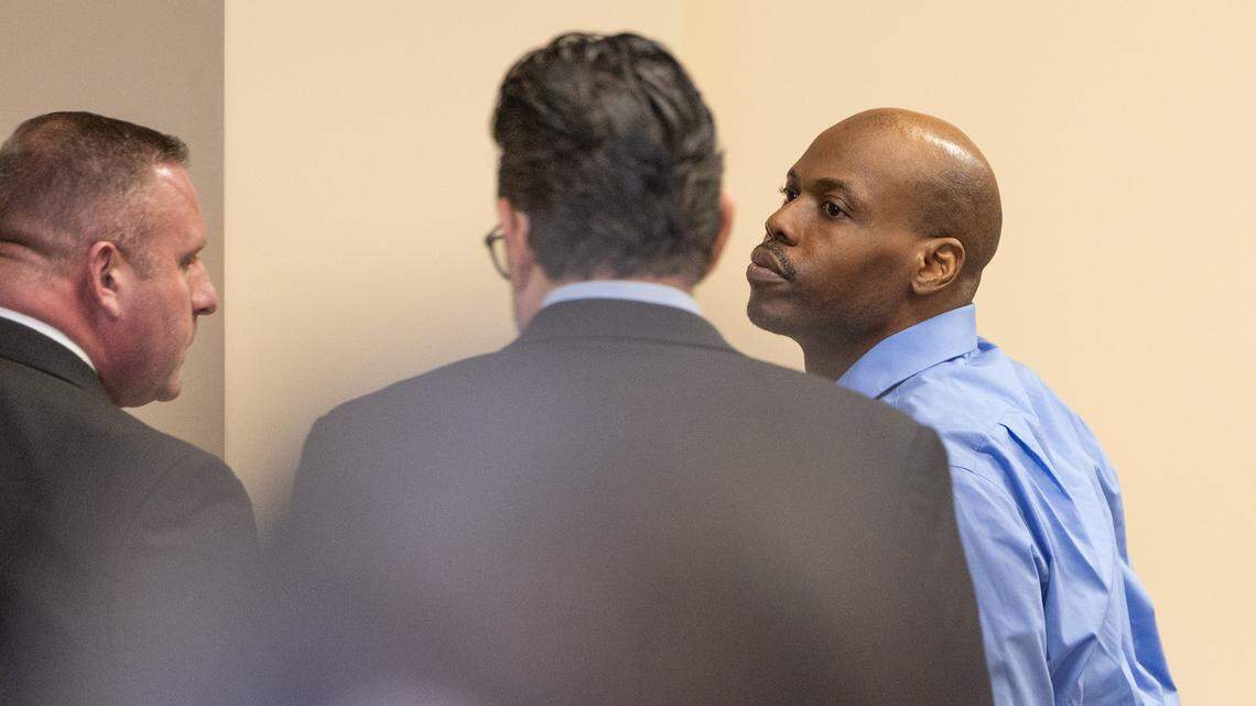 Judge delivers verdict for alleged shooter in Collinsville murder-for-hire case