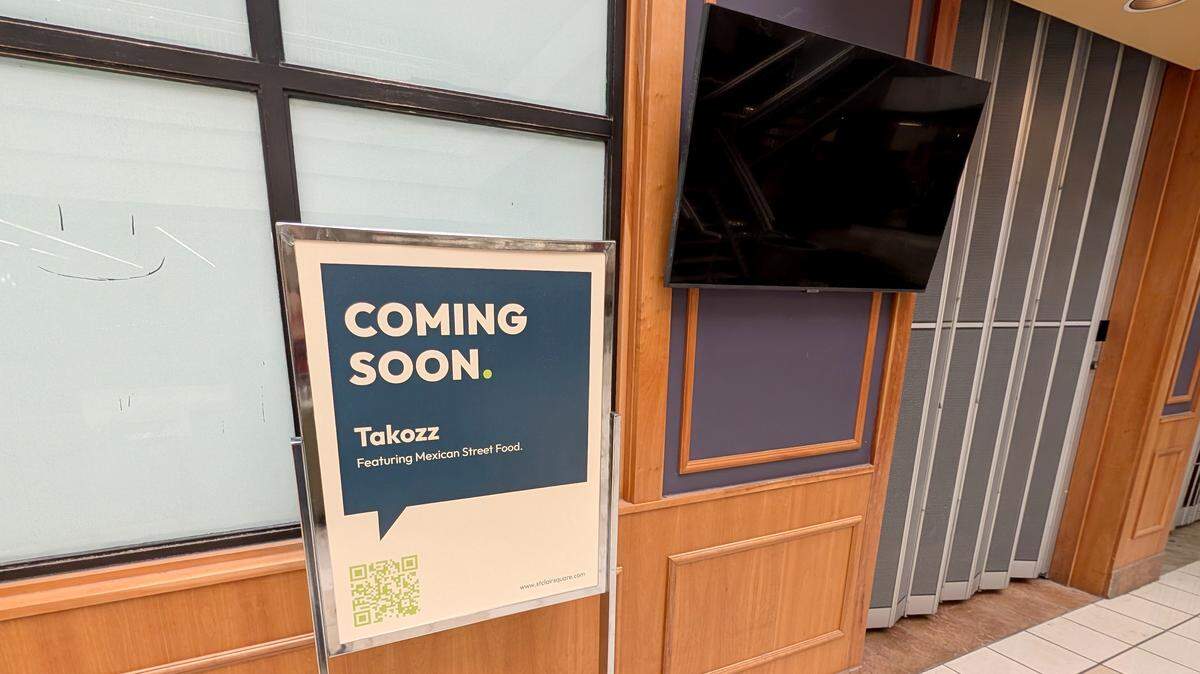 Takozz brings its Mexican street food back to St. Clair Square later this month.