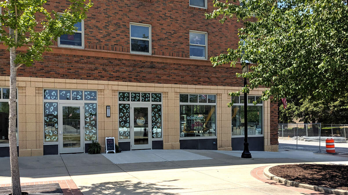 Sawdust & Glitter, at 16 S. Illinois St. in Belleville, remains open during work to update water lines under the fountain on the Square.