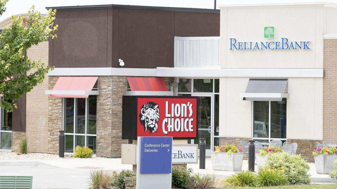 A Lion’s Choice is opening next to the Reliance Bank on Regency Park in O’Fallon, Illinois.  The restaurant formerly was a Tim Horton's.