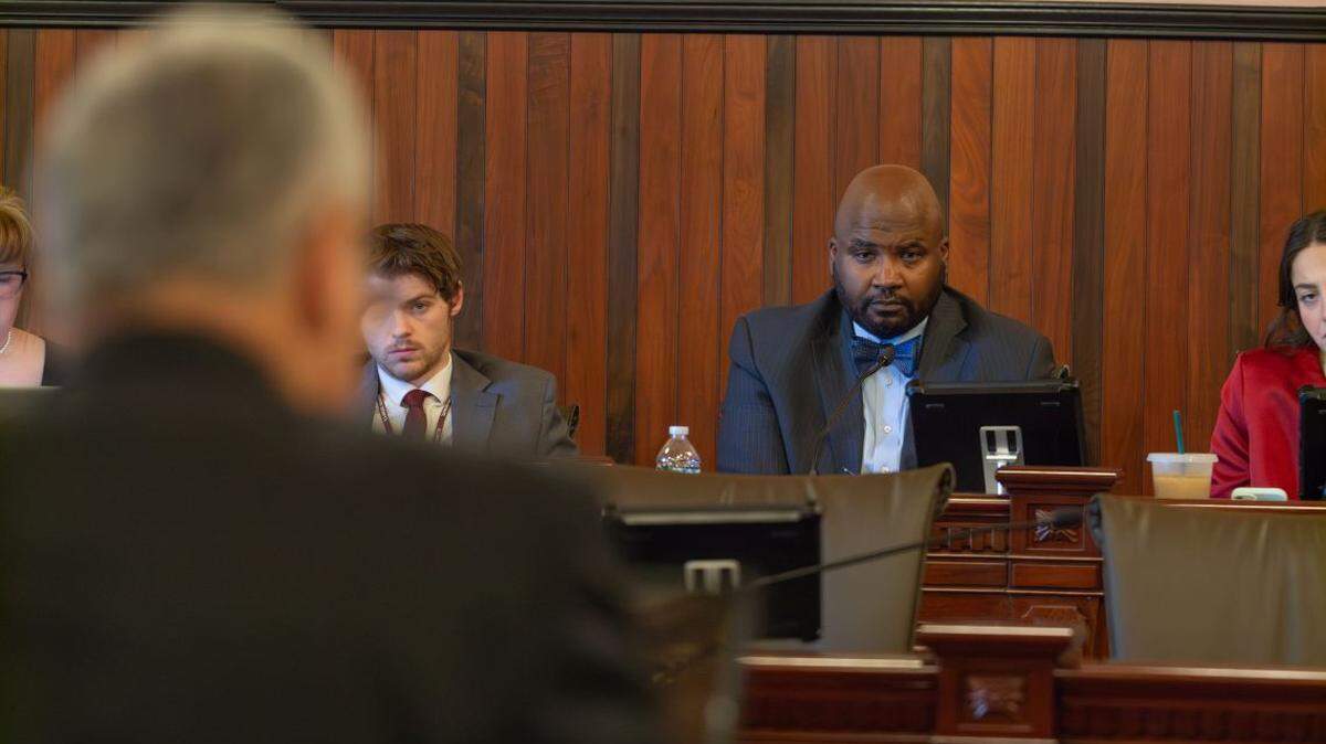 Senate Revenue Committee Chair Elgie Sims, D-Chicago, listens to a budget update from Department of Revenue Director David Harris on Wednesday, May 13, 2026.