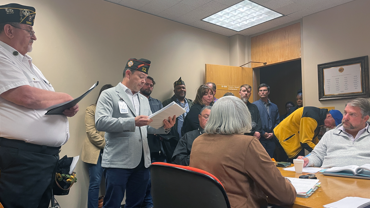 Veterans Assistance Commission Superintendent John Lawson speaks to the St. Clair County Board’s Finance Committee about the VAC’s 2026 budget.