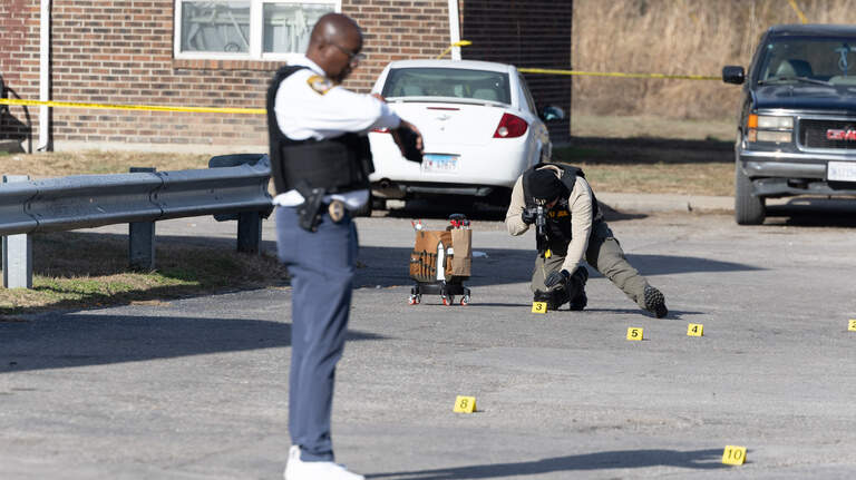 What is property manager doing about shootings at metro-east apartment complex?