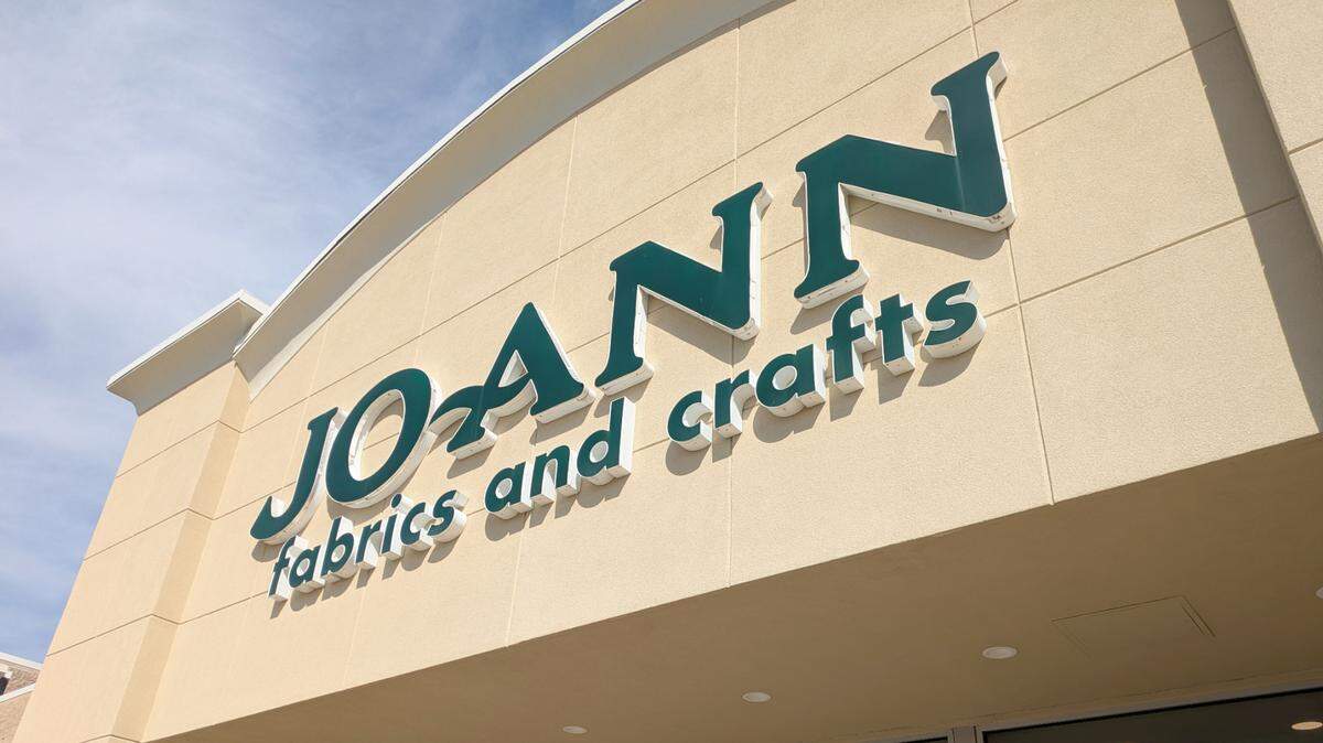 Joann, 10865 Lincoln Trail, Fairview Heights