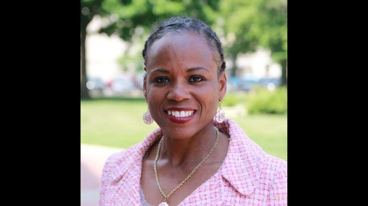 Rep. Carol Ammons, D-Urbana