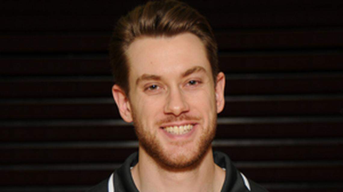 Alex Schobert hired to replace Muniz as Belleville West basketball coach