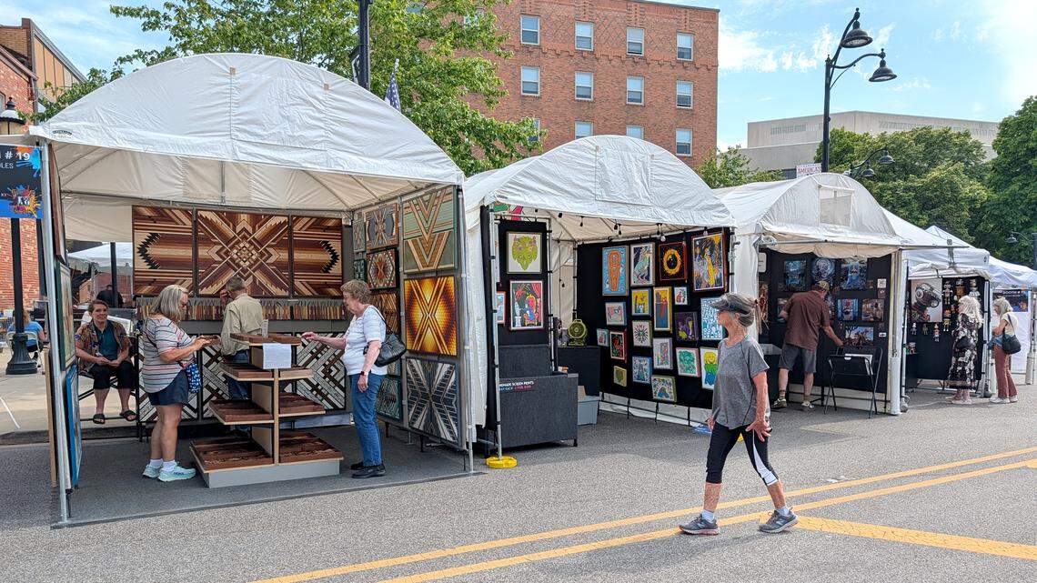 There’s still time to enjoy art, entertainment on final day of Art on the Square