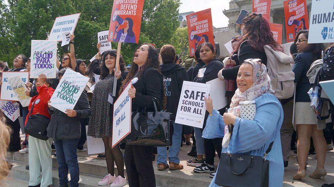 New Illinois education laws focus on immigrant rights, AI in the classroom