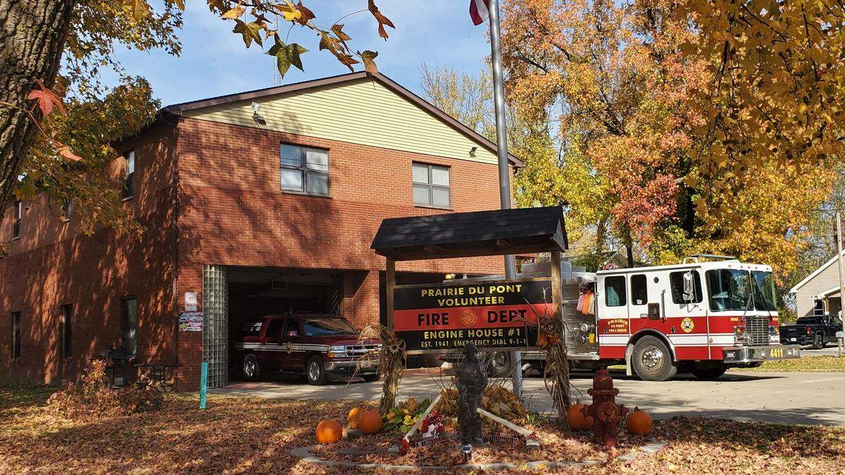 The Prairie Du Pont Fire District is embroiled in controversy following a board of trustees decision to remove Fire Chief John Rosenkranz and replace him with Acting Fire Chief Jerame Simmons.