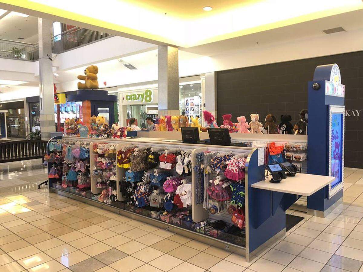 Build-A-Bear Workshop moved from a storefront to a kiosk last year, making room for Victoria’s Secret PINK to expand from 4,400 to 7,400 square feet at St. Clair Square.