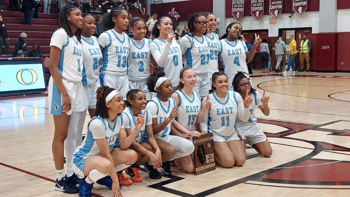 Gray paces late run to break Belleville East girls’ 10-year regional drought