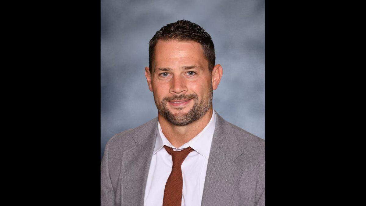 Mike Dowdy is the new principal of the Lake Educational Support Services Center.