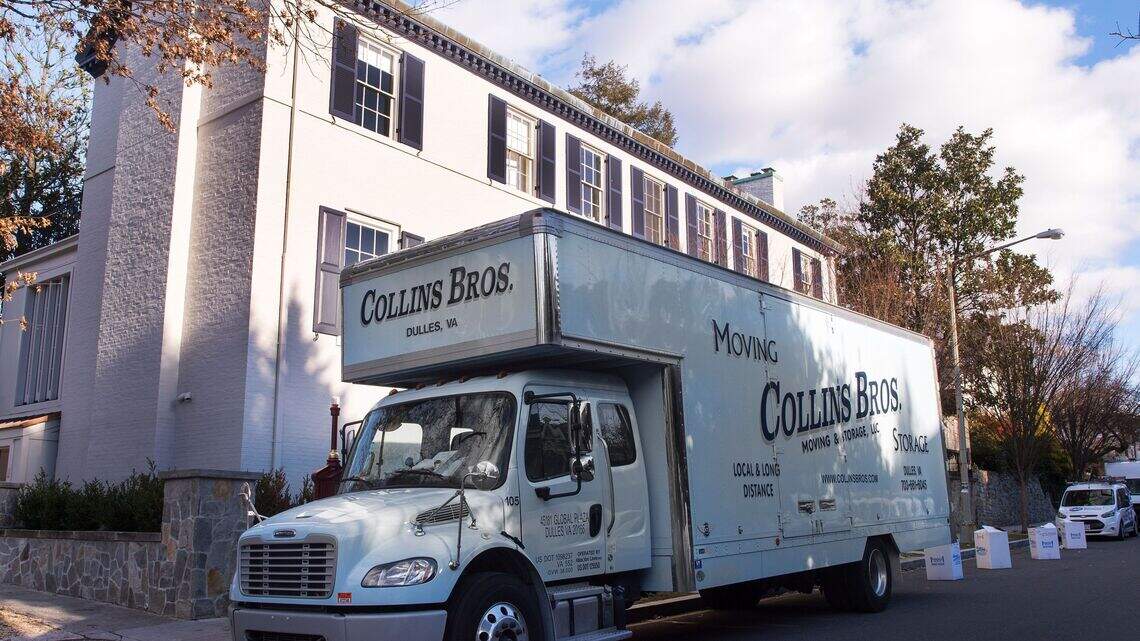 Moving in together: experts say readiness and shared goals matter more