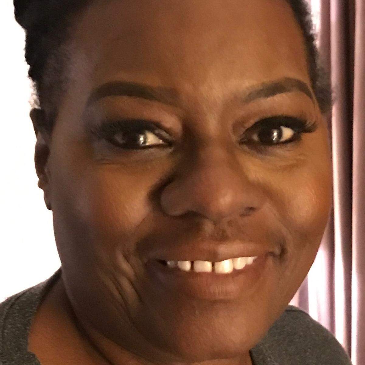 Profile Image of Carolyn P Smith