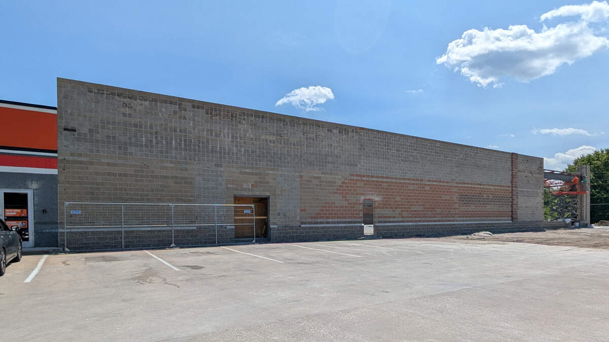 AutoZone expansion at 918 Lincoln Highway, Fairview Heights