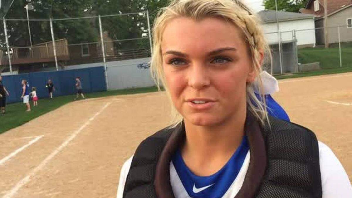 Columbia catcher Chelsy Pena went 3 for 3 and drove in three runs Friday in the Eagles' 10-0 win over Belleville West.