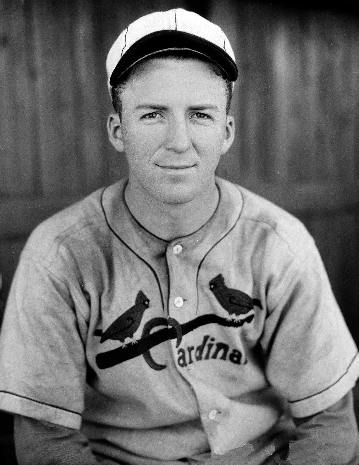 St. Louis Cardinals’ Terry Moore is shown, March 1935. (AP Photo)