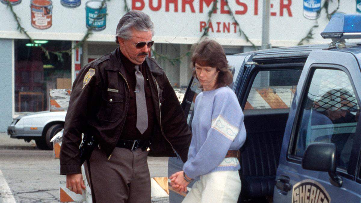 Parole hearing today for Alton mom who killed babies. Here’s a look back at her trial