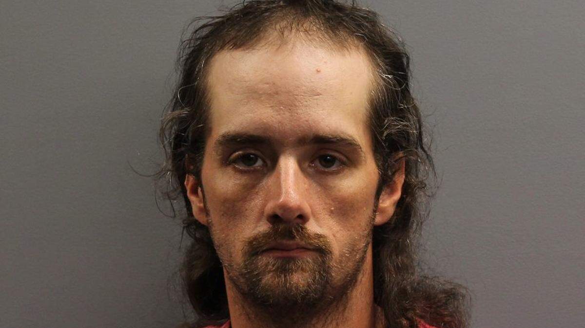 Derek Fuiten, 35, was charged with robbery.
