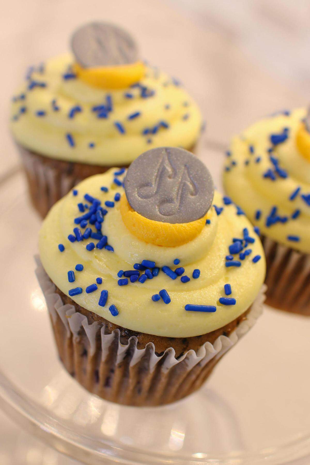 The Cup bakeries in Edwardsville and St. Louis have been selling Gloria cupcakes since late May, when the St. Louis Blues entered the Stanley Cup Finals.