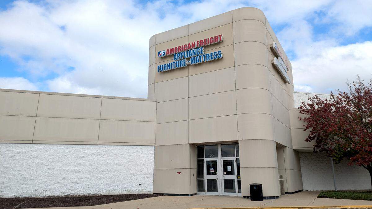 American Freight, 55 Ludwig Drive, Fairview Heights