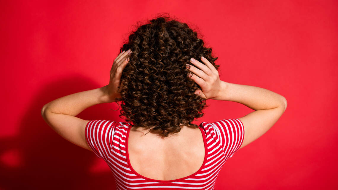 The Vintage Curly Bob Is Making a Comeback, and It’s All About Volume