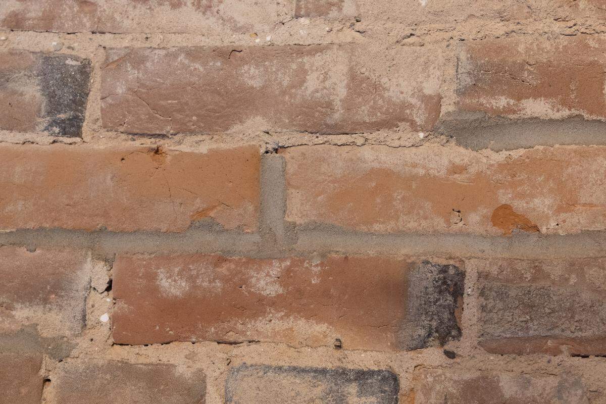 Tuck pointing was recently completed on the 19th-century brickwork that makes up the walls in the property.