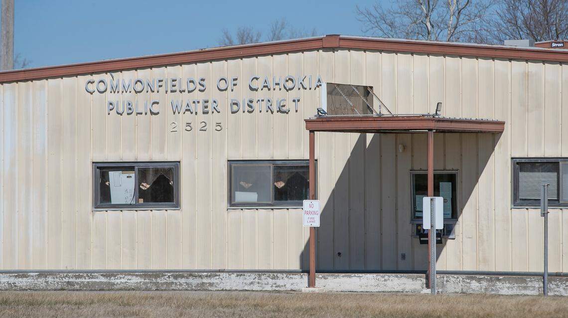 Commonfields of Cahokia Public Water District located at 2525 Mousette Ln, Cahokia, Illinois is the water utility company that manages Centreville’s wastewater system.