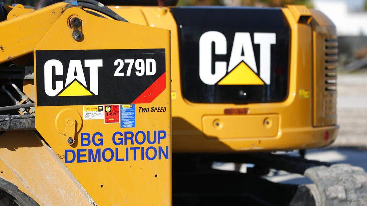 A worker at the Caterpillar foundry in Mapleton, Illinois, died in a workplace accident on Thursday, June 2.