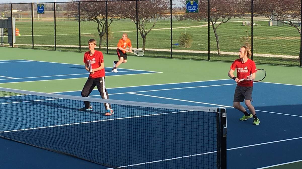 Andrew Roach and Nathaniel English qualified in doubles for the class 1A state tournament, winning both of their matches on day one of the Triad sectional.