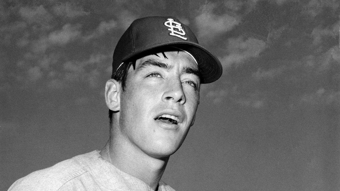 Former Cardinals catcher Ted Simmons elected to Hall of Fame. But what took so long?