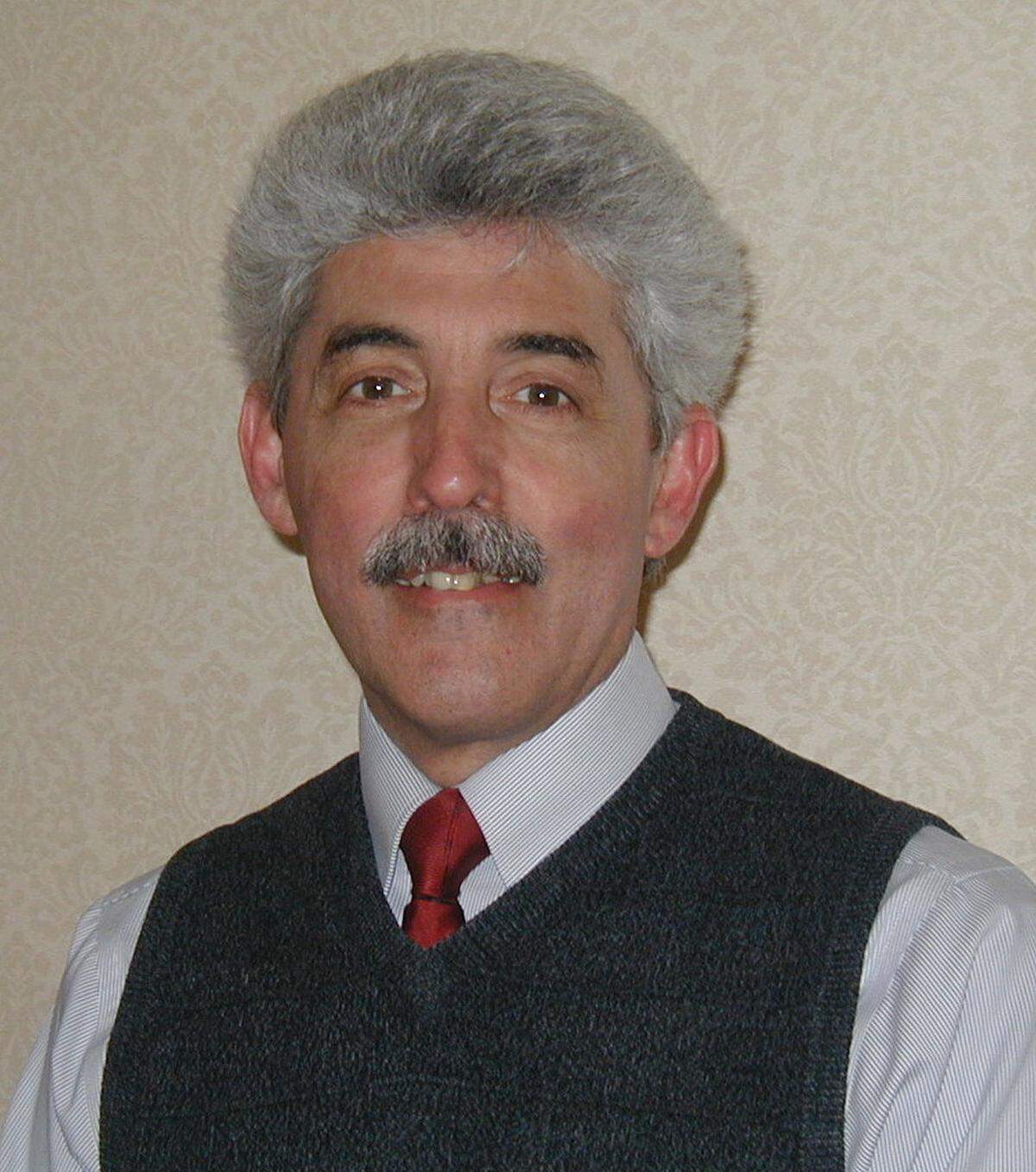 Bill Thomas, chairman of the board of directors for the national Route 66 Road Ahead Partnership