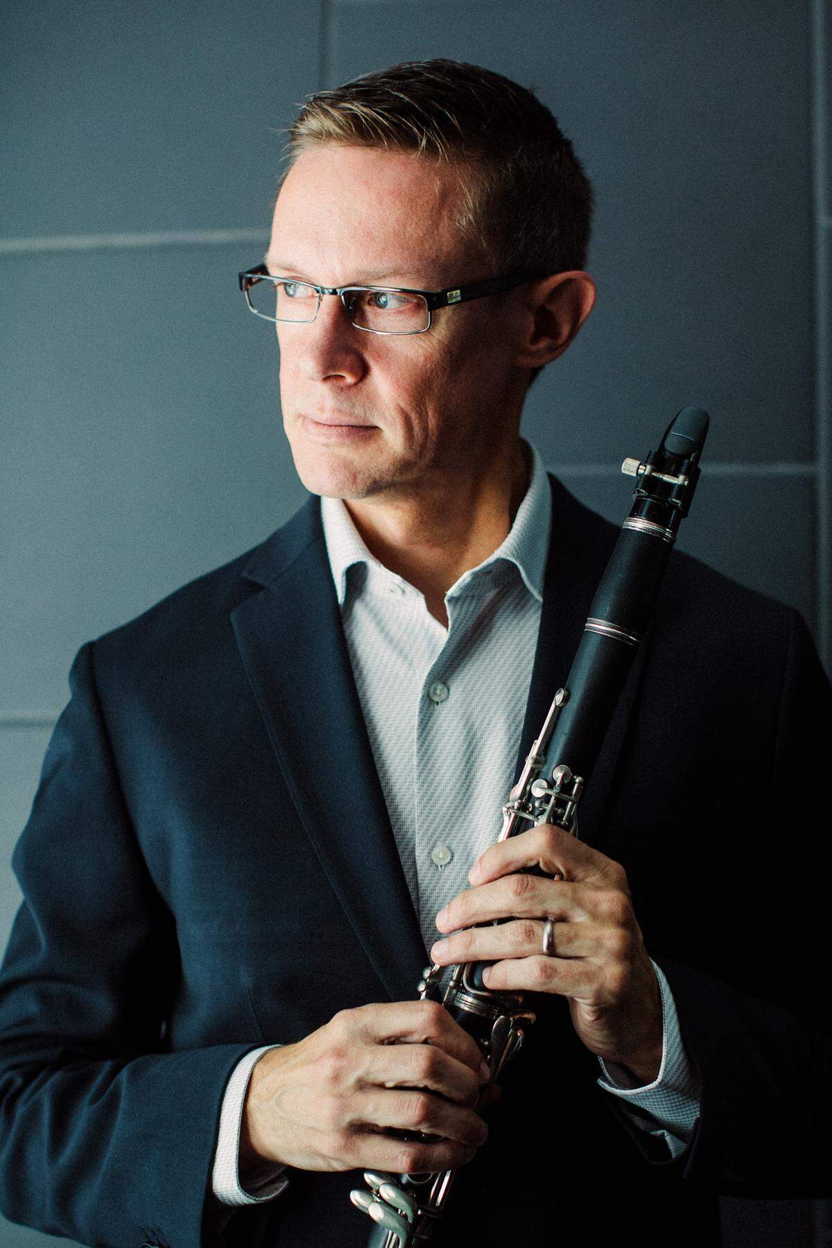 Scott Andrews performs at The Sheldon Concert Hall Jan. 29. Andrews celebrates the composers, performers and teachers who played roles in creating great music for the clarinet. For tickets and information, visit www.thesheldon.org.