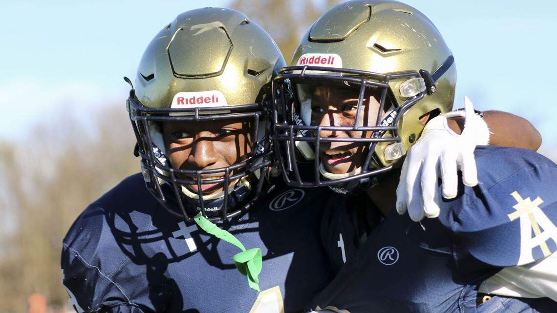 Late comeback pushes Althoff football team into quarterfinal round of IHSA postseason