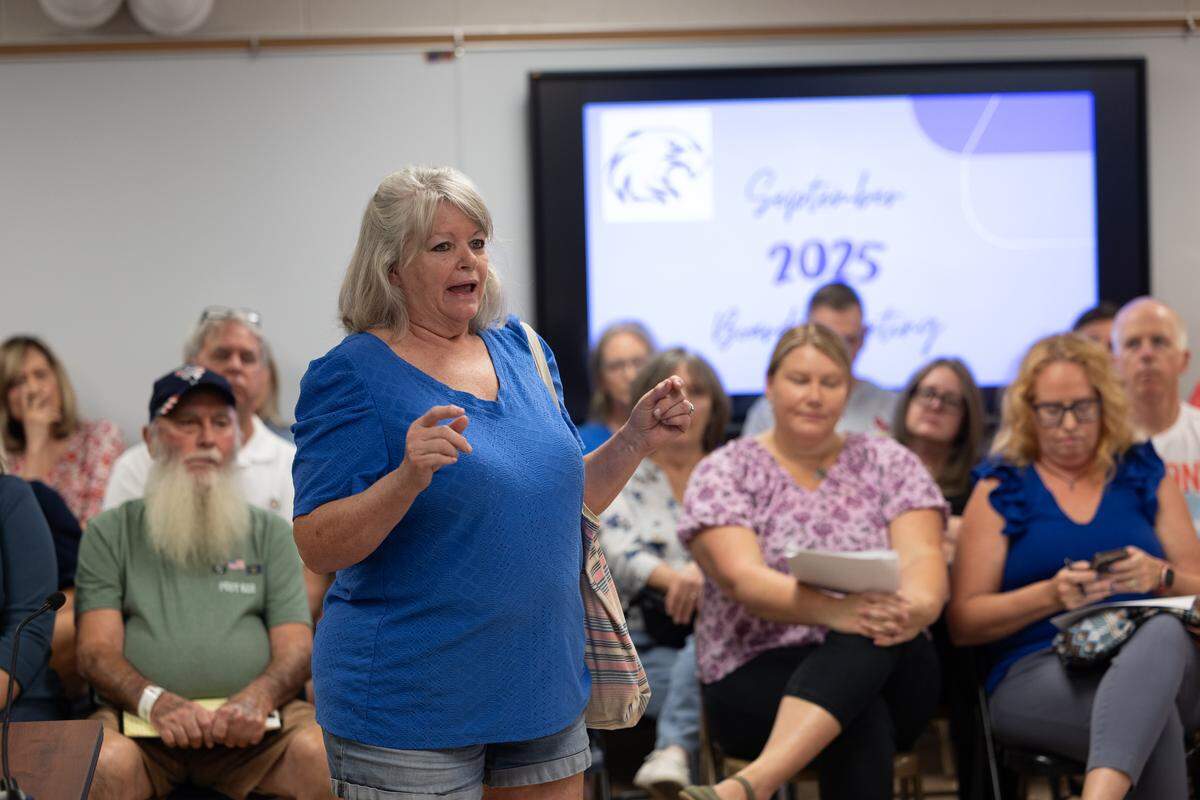 Kellie Graves speaks to the Columbia school board about the recent resignation of high school English teacher Mary Adams after she allegedly made a social media post related to the recently-slain Charlie Kirk. Out of all the citizens who came to speak at public comment, Harris was the only speaker who approved of the teacher’s resignation.