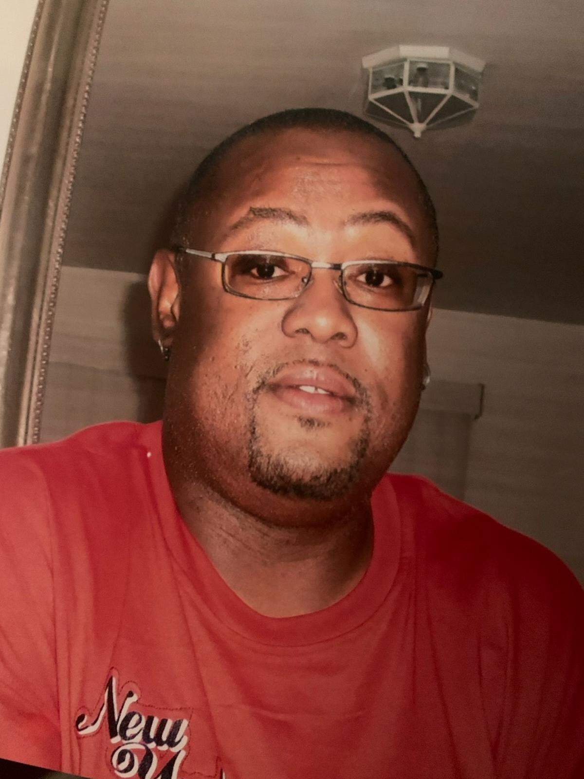 Preston Thomas, 47, died at Memorial Hospital in Belleville on Jan. 26 after being transfered from the St. Clair County Jail with COVID-19.