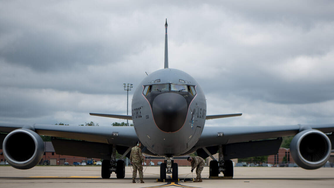 906th Air Refueling Squadron on Scott Air Force Base takes teamwork to a new level