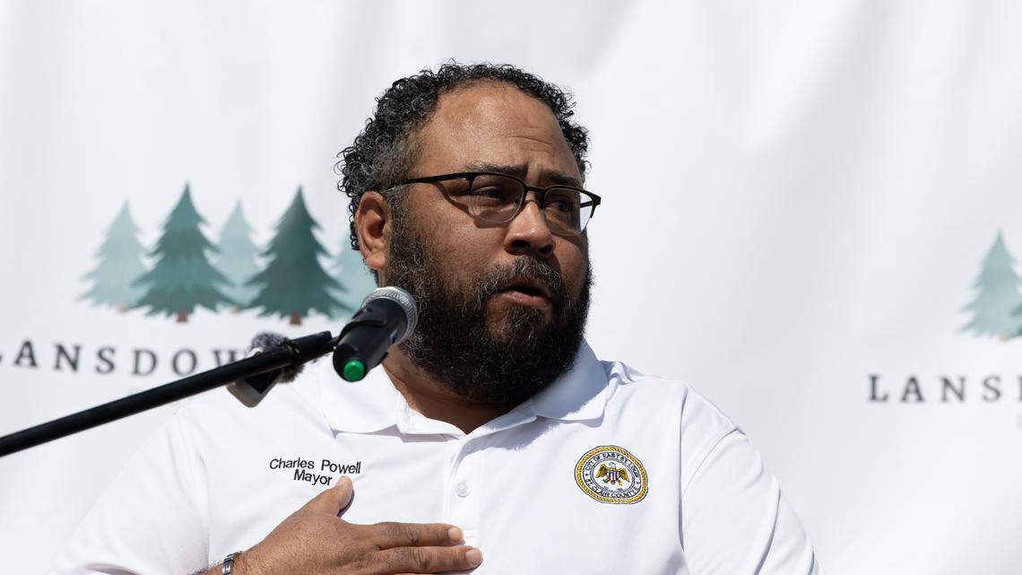 East St. Louis Mayor Charles Powell III