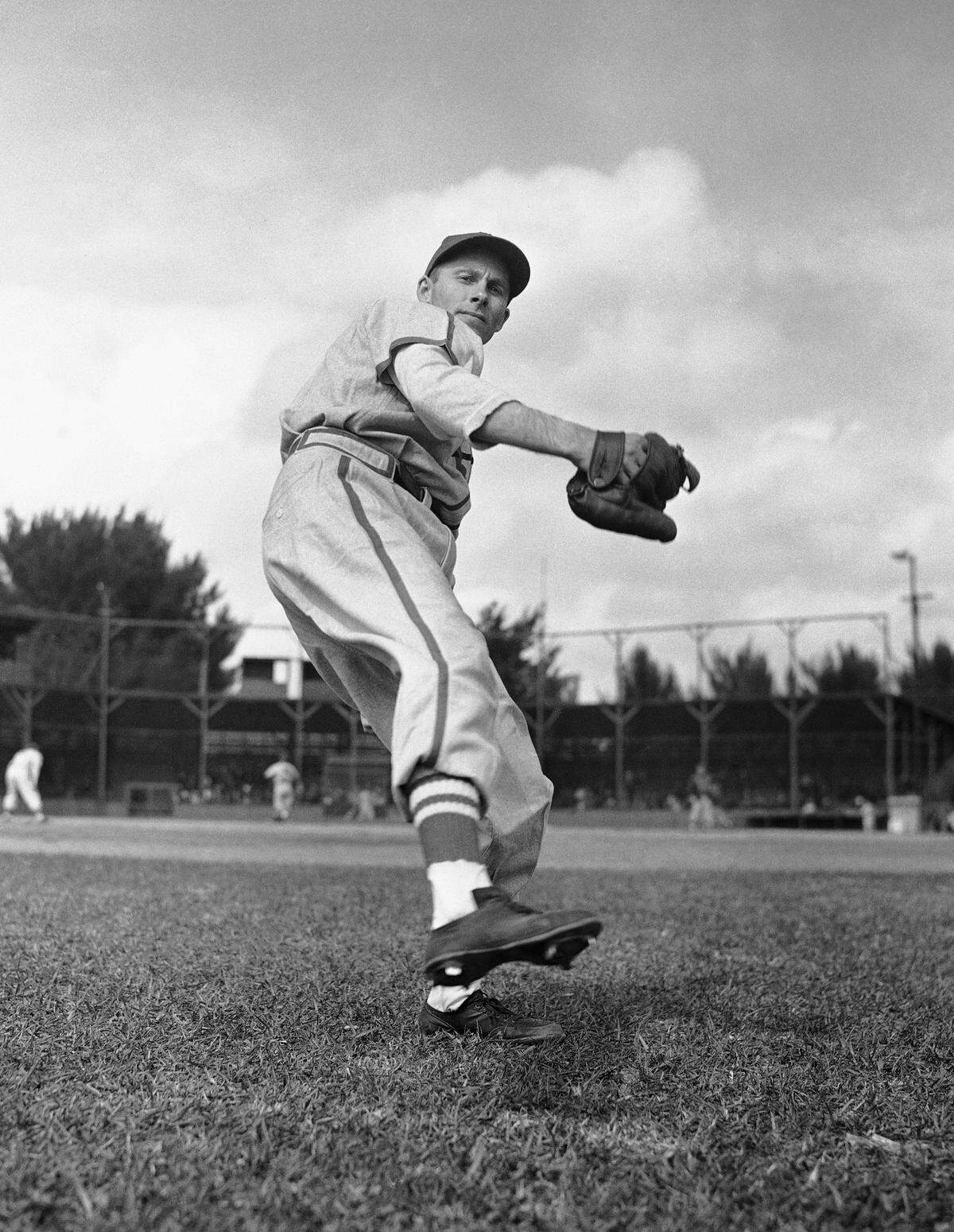 Southpaw Harry Brecheen of Ada, Okla., was after a permanent pitching role with the Cardinals, at their camp in St. Petersburg, Fla., up from Columbus, Feb. 25, 1942. (AP Photo)
