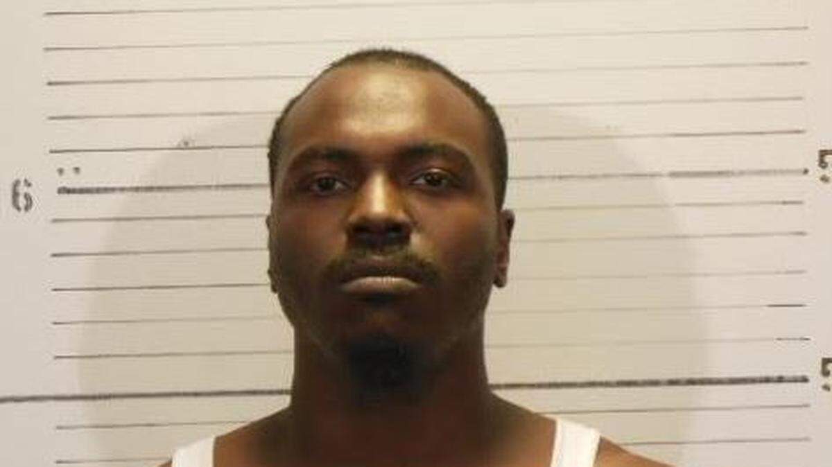 A booking photo of Lamar Hill Jr. from 2012.