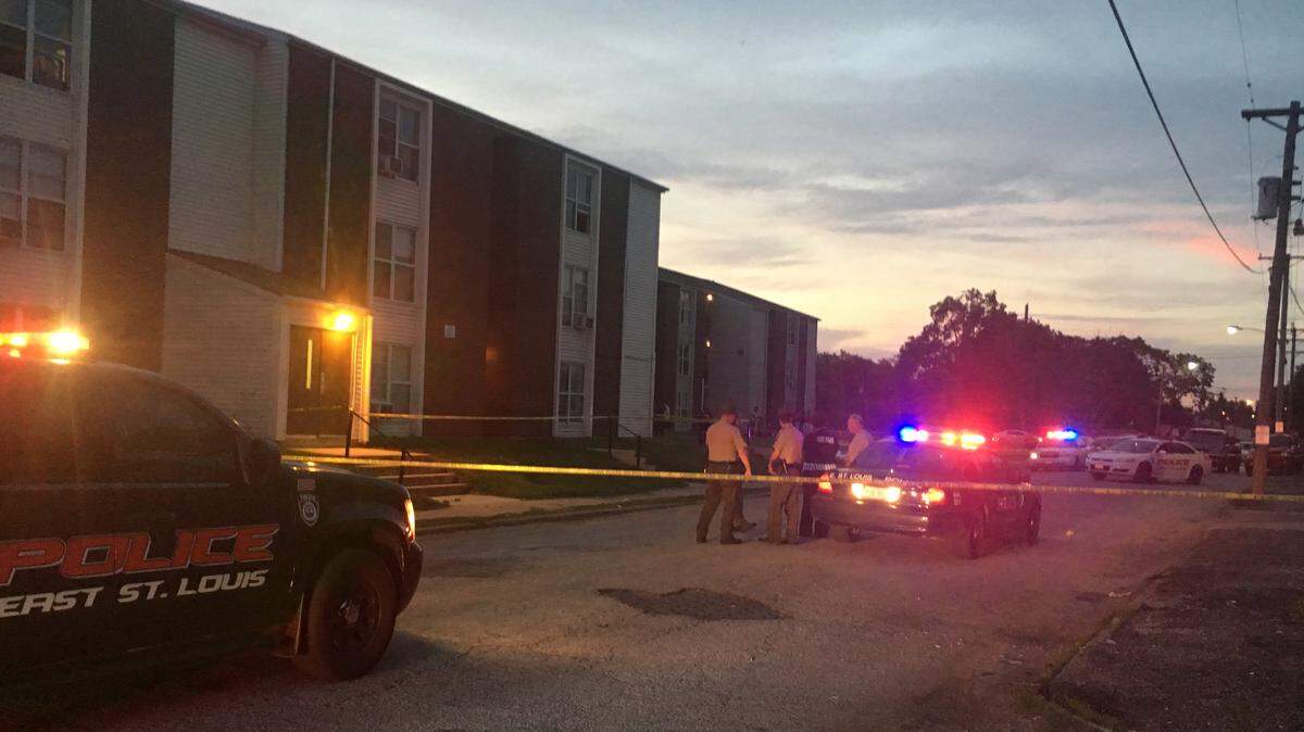 East St. Louis police and Illinois State Police a fatal shooting in the 400 block of Wimmer Place.