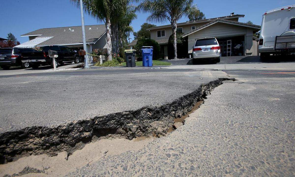 US NEWS SCI-EARTHQUAKE-EARLYWARNING 1 LA