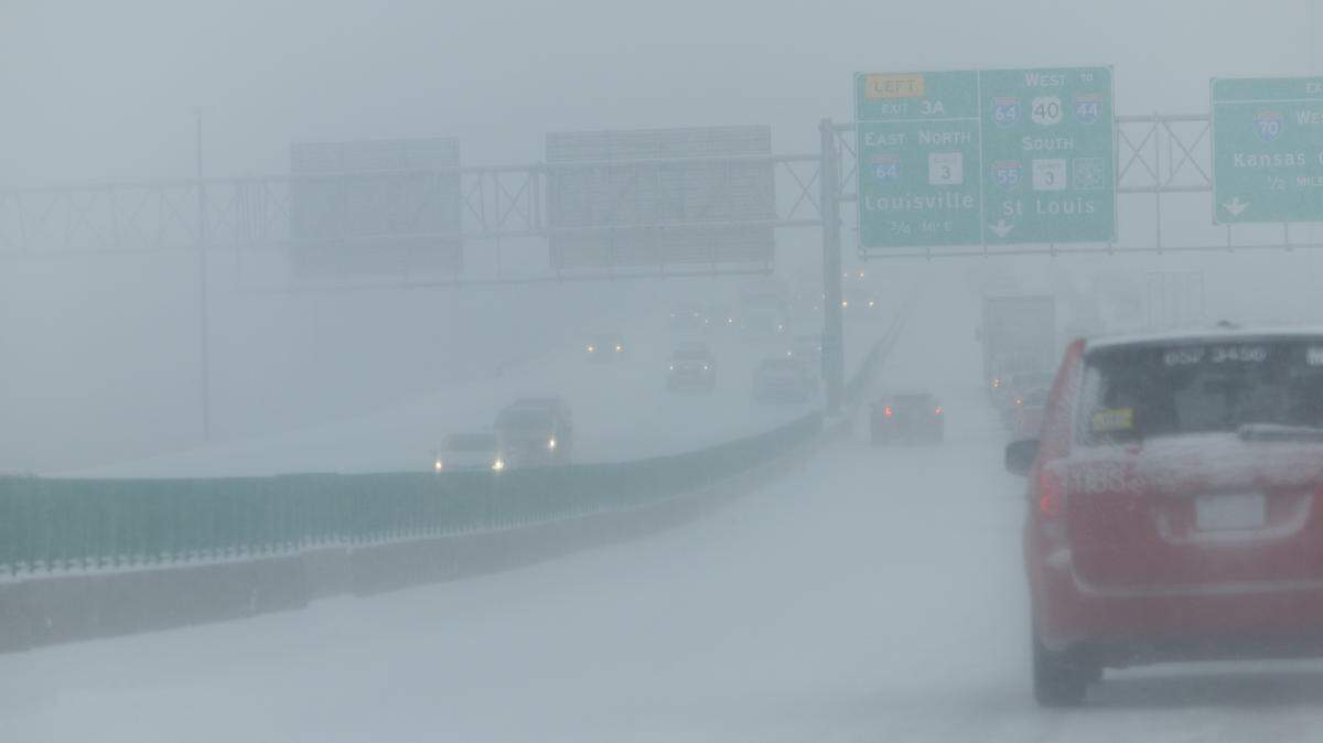 Traffic congestion along Interstate 55 in East St. Louis on Monday.