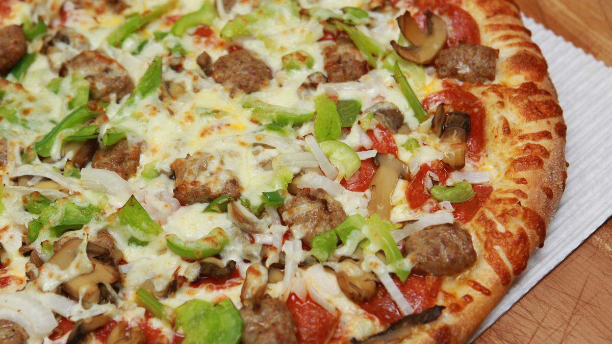 This file photo shows the Deluxe Uno from Marco’s Pizza in Belleville. It comes with cheese, classic pepperoni, Italian sausage, mushrooms, green peppers, onions, and a sprinkling of extra cheese.
