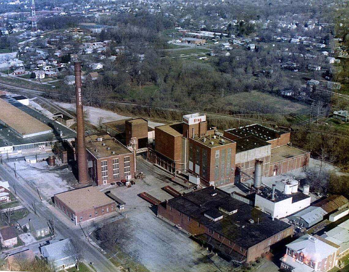This aerial photo shows the former Stag Brewery on West E Street in 1989, the year after it closed for good. By that time, it was owned by G. Heileman Brewing Co., a subsidiary of Bond Corporation Holdings.