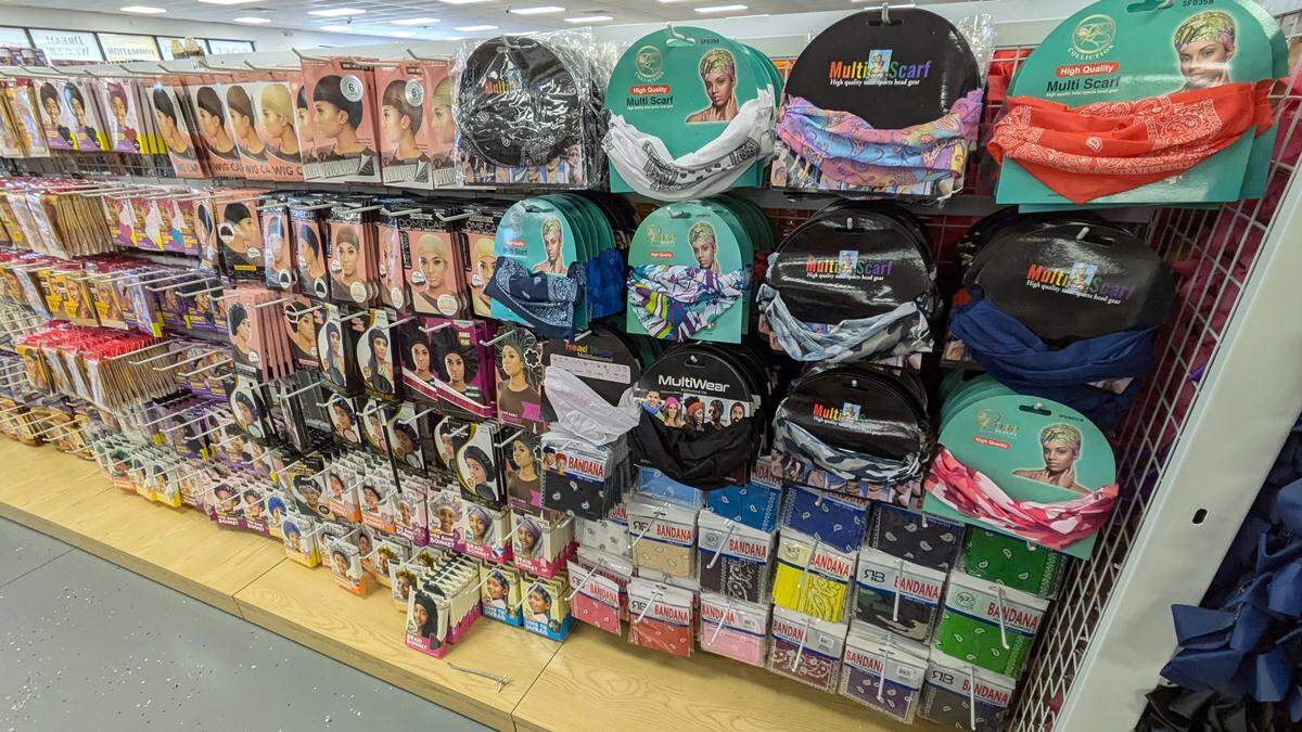 Bandana scarves, hair caps and bonnets