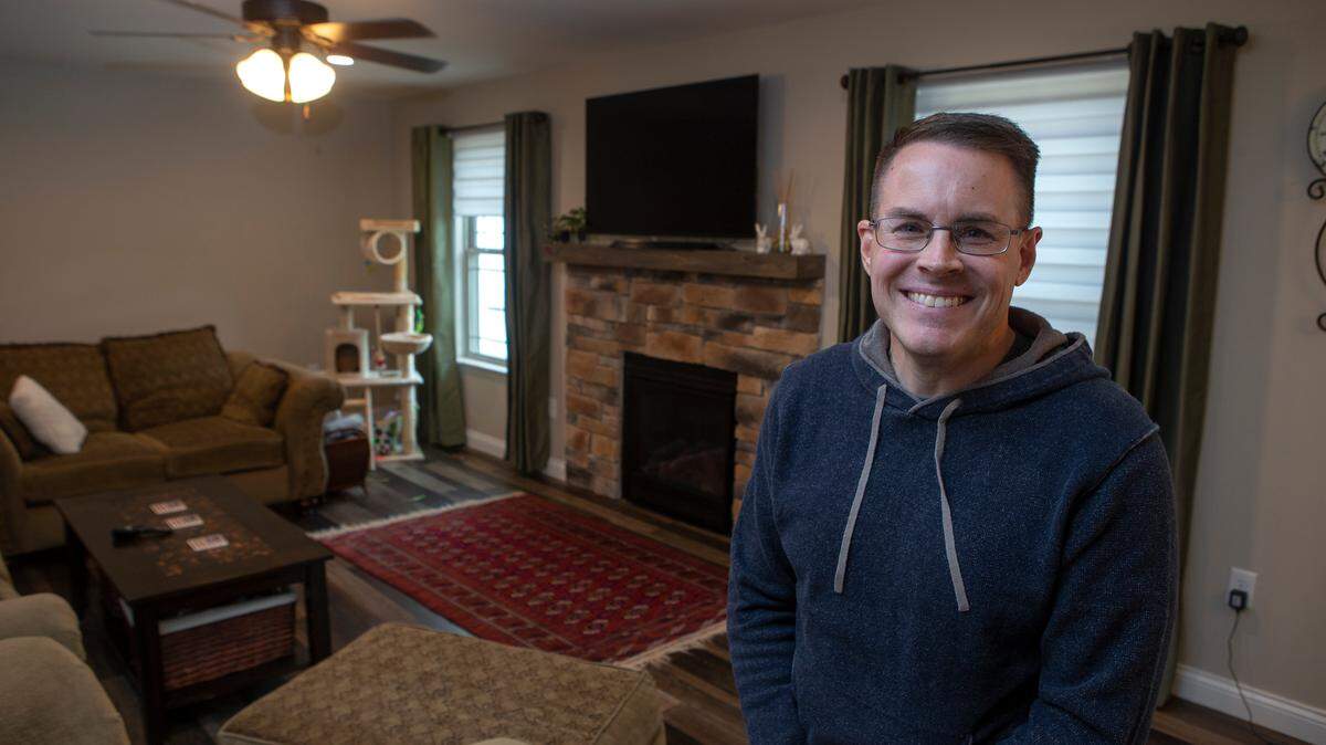 Col. J. Scot Heathman inside his Shiloh home.