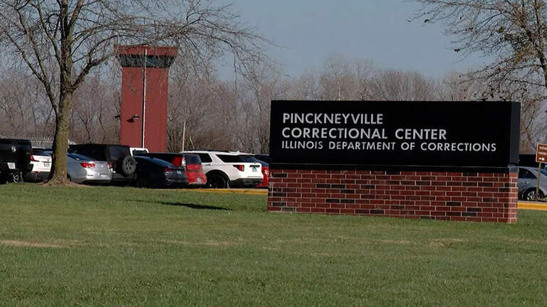 IDOC worker pleads guilty to padding the payroll of her correctional officer husband