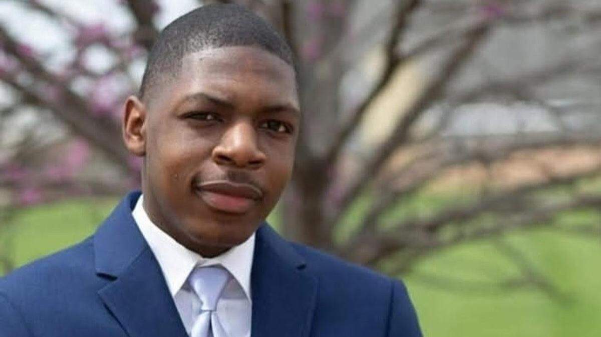 Demontray “Tray” Collins