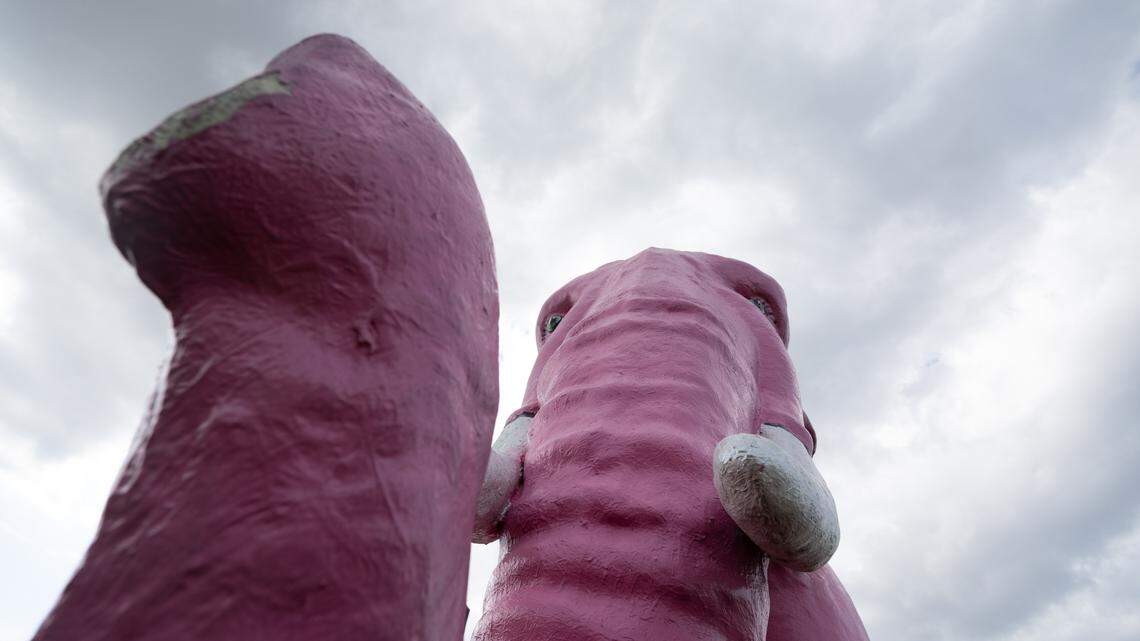 You know that giant pink elephant on I-55? It’s ‘the most American’ place you’ll ever see